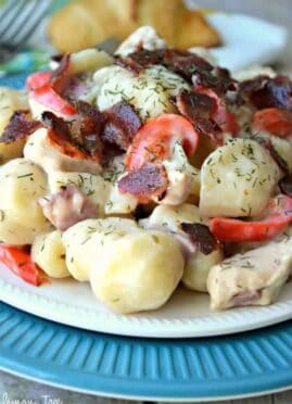 Chicken Bacon Ranch Pasta is a quick and easy dinner choice.