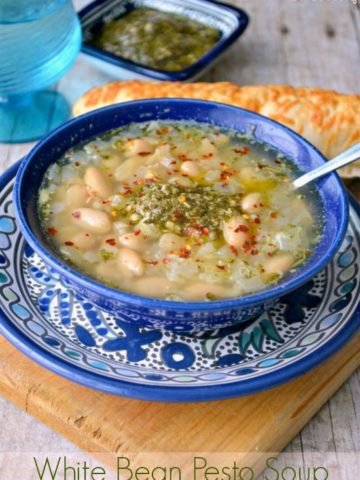 This White Bean Pesto Soup is made with just 7 simple ingredients and ready in less than 20 minutes! A quick, easy, and delicious dinner recipe!