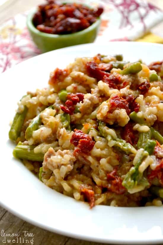 Sun Dried Tomato Asparagus Risotto - just 6 ingredients and 1 pot!