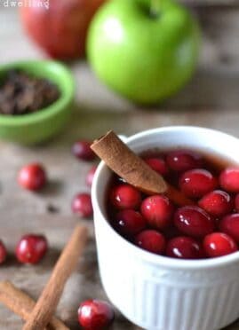 Spiced Cranberry Apple Cider, is a perfect blend of all the tastes of winter. This quick and easy hot drink is made in a slow cooker and makes for a wonderful holiday drink.