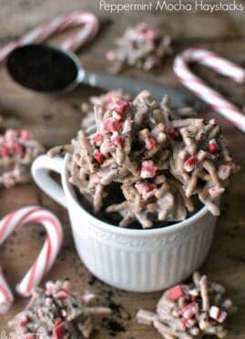 White Chocolate Peppermint Mocha Haystacks give a holiday makeover to an old classic treat! Christmas treats have never been more worth it than with this 4 ingredient recipe!