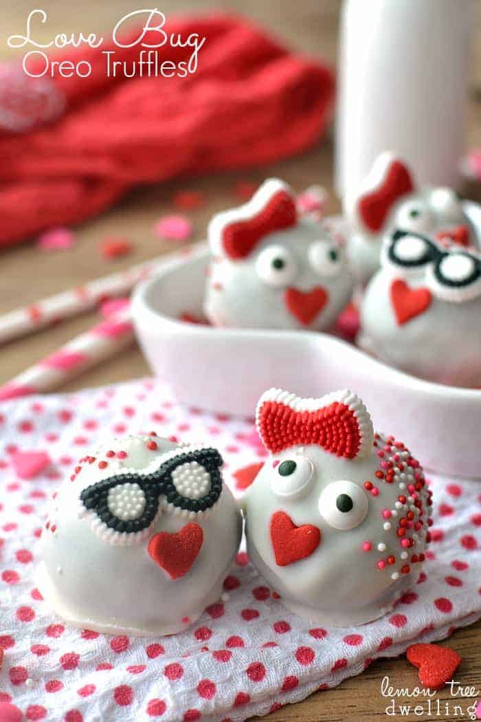 Love Bug Oreo Truffles are SO cute and adorable for Valentine's Day! A quick and kid friendly dessert