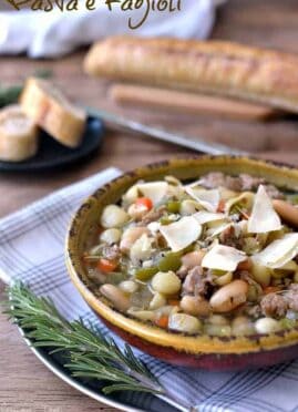 This Pasta e Fagioli Soup is the best soup ever! This one pot dish is full of veggies, beans, sausage, fresh herbs, and noodles.