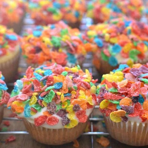 Fruity Pebbles Muffins