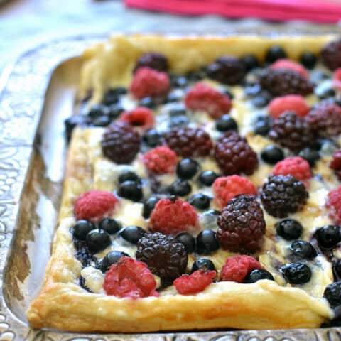Berry Brie Pizza