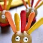 Thanksgiving Cookie Dough Turkeys are simple, delicious, and fun for Thanksgiving! A great dessert recipe for a class party or Thanksgiving dinner.