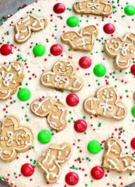 White Chocolate Gingerbread Bark is a 5 minute dessert or treat that everyone will love. It's easy to make, fun to eat, and perfect for holiday gifting!