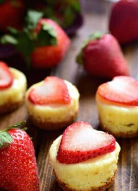 These Strawberry Lemon Cheesecake Bites are a perfect bite size treat for everyone to enjoy.