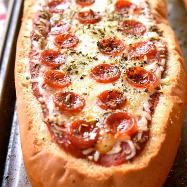 Stuffed Pepperoni Pizza Bread