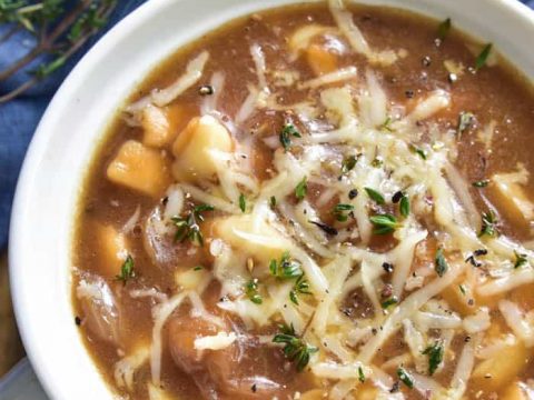 https://www.lemontreedwelling.com/wp-content/uploads/2017/10/French-Onion-Noodle-Soup-1-480x360.jpg