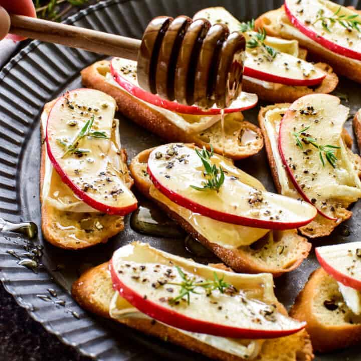 Apple Brie Crostini