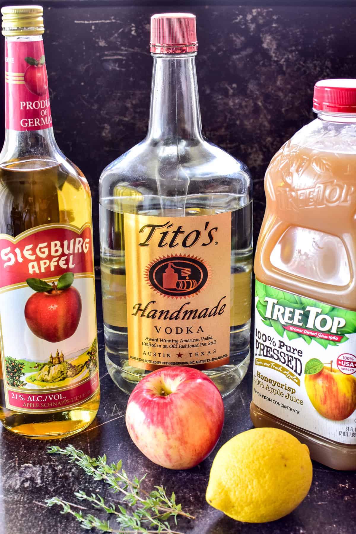 Ingredients for an appletini