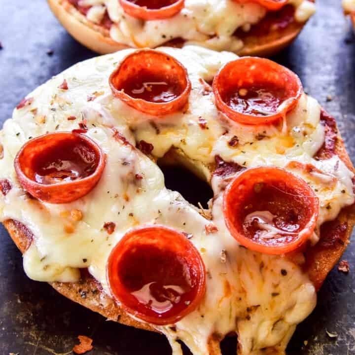 Pizza Bagels