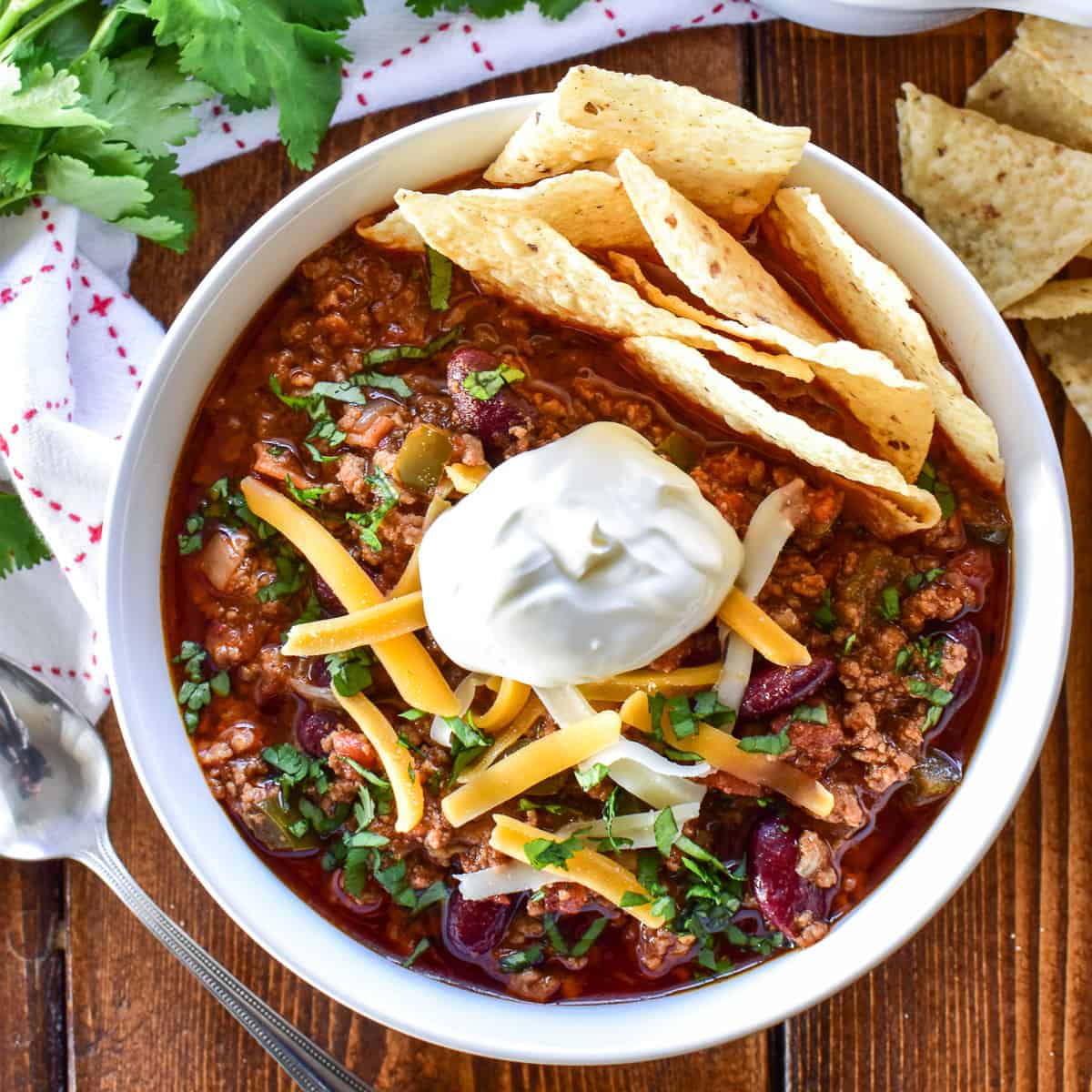 Chili Con Carne - The Cozy Cook