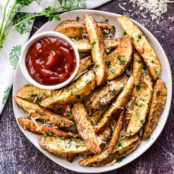 Crispy Air Fryer Potato Wedges