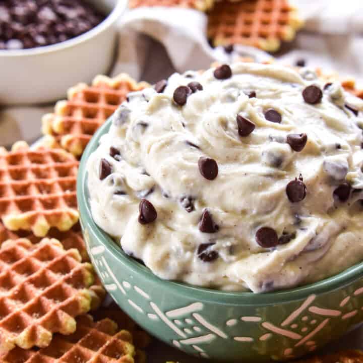 Cannoli Dip