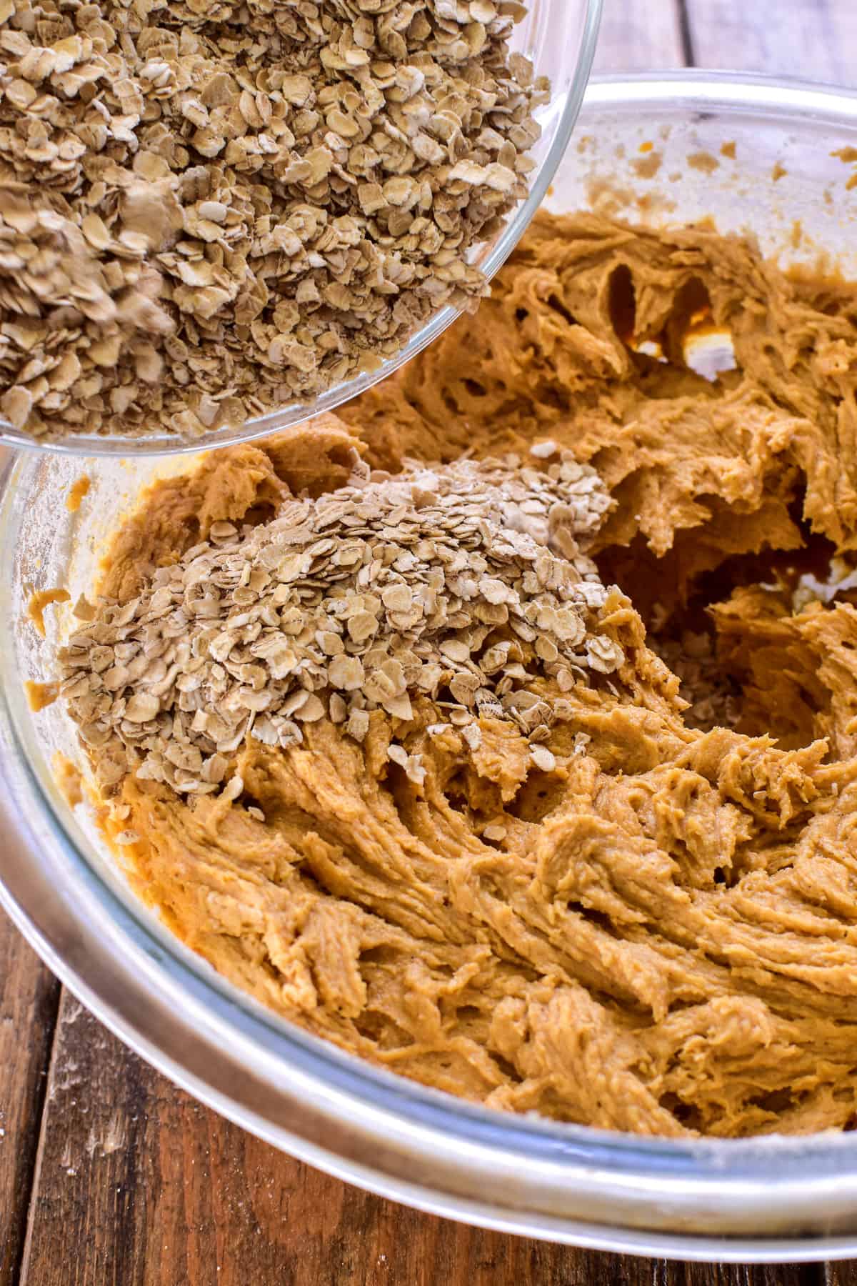 Pumpkin Oatmeal Chocolate Chip Cookies process shot